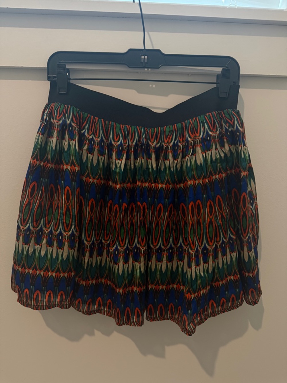Aryn K Multicolor Elastic-Waist Mini Skirt in L